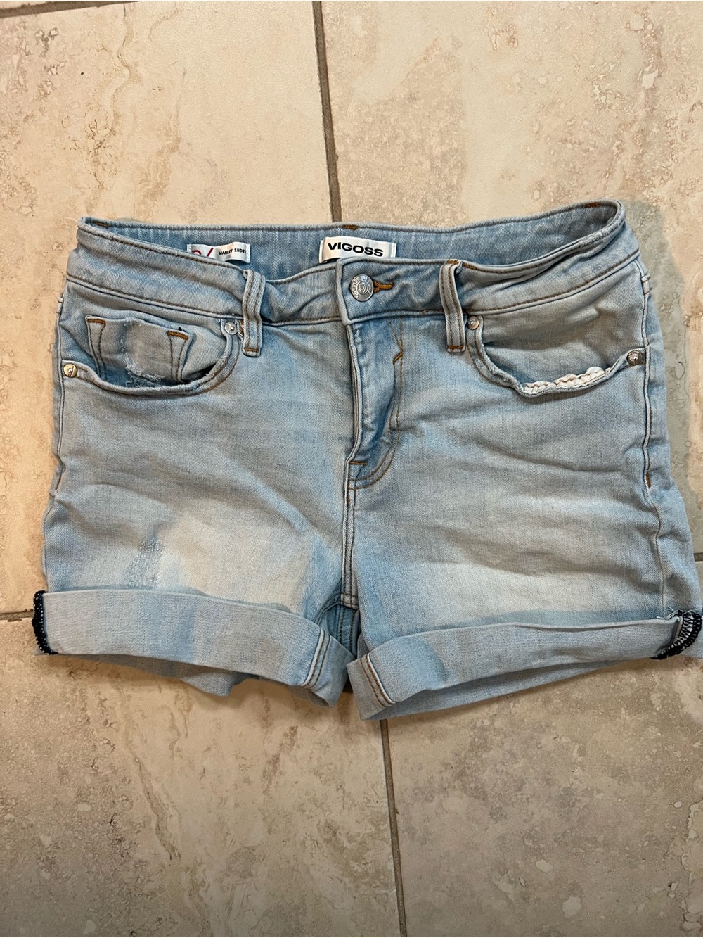 Vigoss Light Wash Denim Roll-Cuff Women's Shorts
